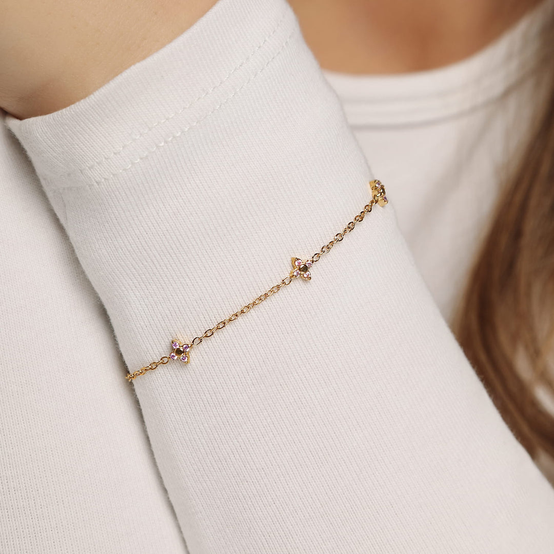 Dünnes Armband mit Rosa Steinchen wasserfest 18K vergoldet