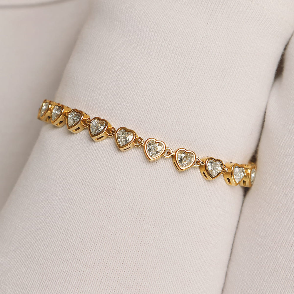 Armband mit Herzen Gold Edelstahl Zirkonia Steine
