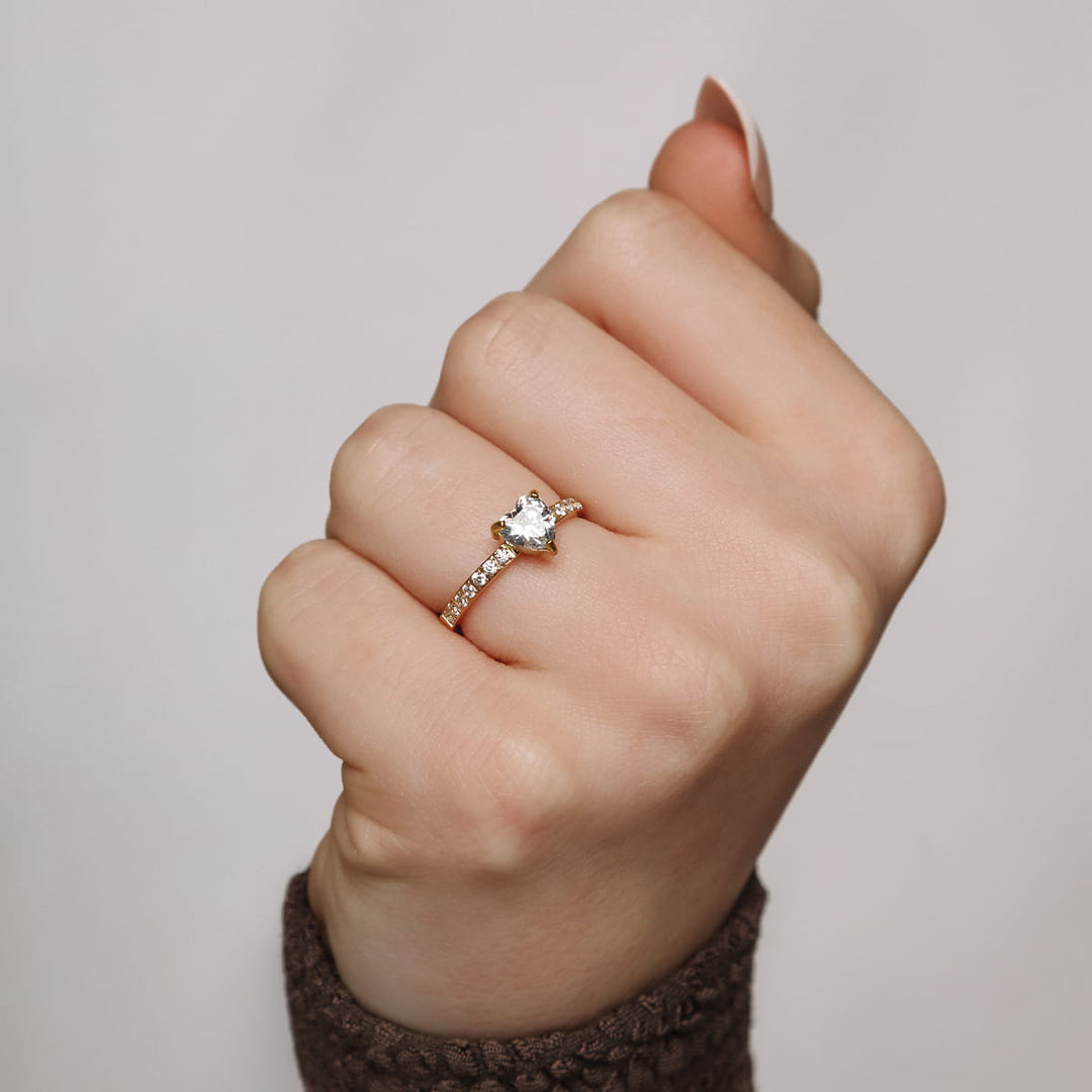 Vergoldeter Ring mit Herz Stein Edelstahl wasserfest