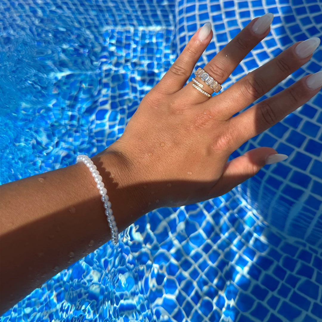 Perlenarmbänder für Damen wasserfest elegant