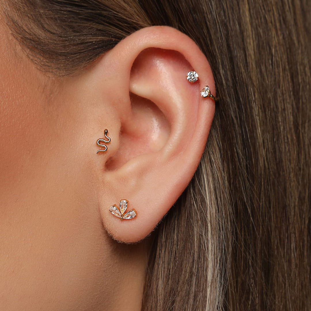 Titan Schmuck Ohrringe wasserfest Ohrstecker 18K vergoldet