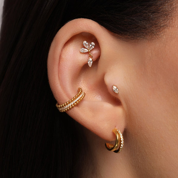 Helix Blüte Piercing Titan mit Steinen