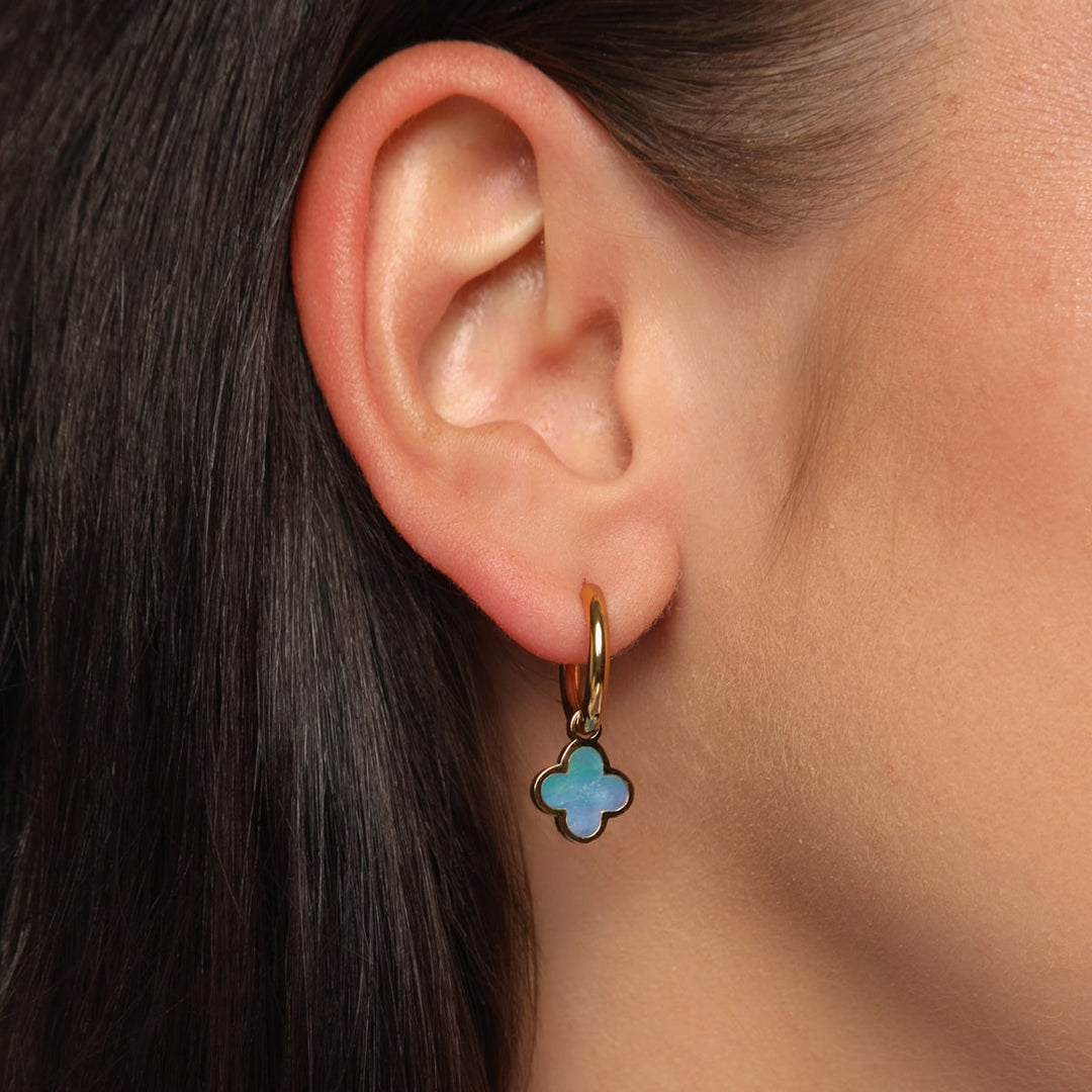 Clover Ohrringe Blau Perlmutt 18K vergoldet wasserfest