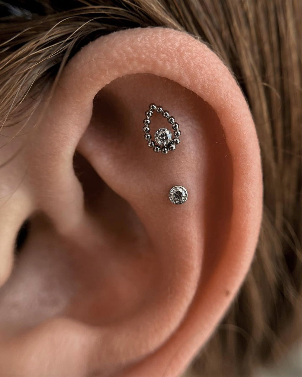 Titan Piercing Silber Glitzer Stein Kügelchen allergikerfreundlich