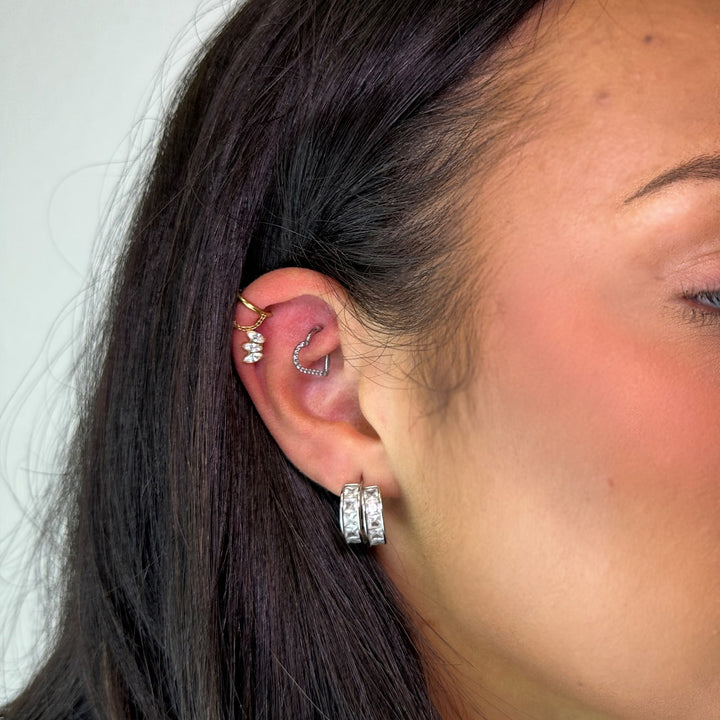 Titan Piercing Clicker mit Kettchen 18K vergoldet