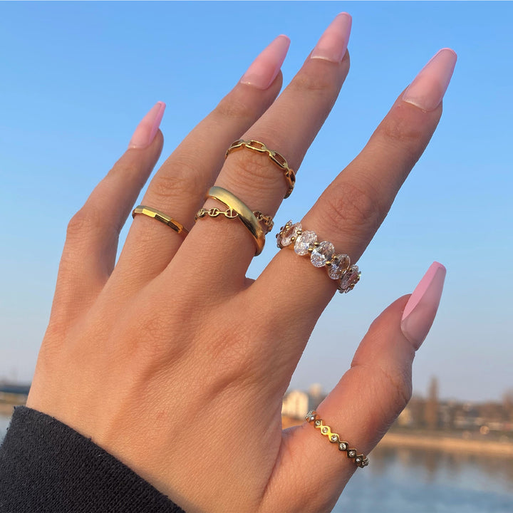 Elegante Fingerringe Damen mit Glitzer Steinchen