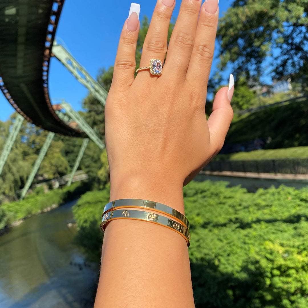 Wasserfester Armreif schlicht dezent Damen